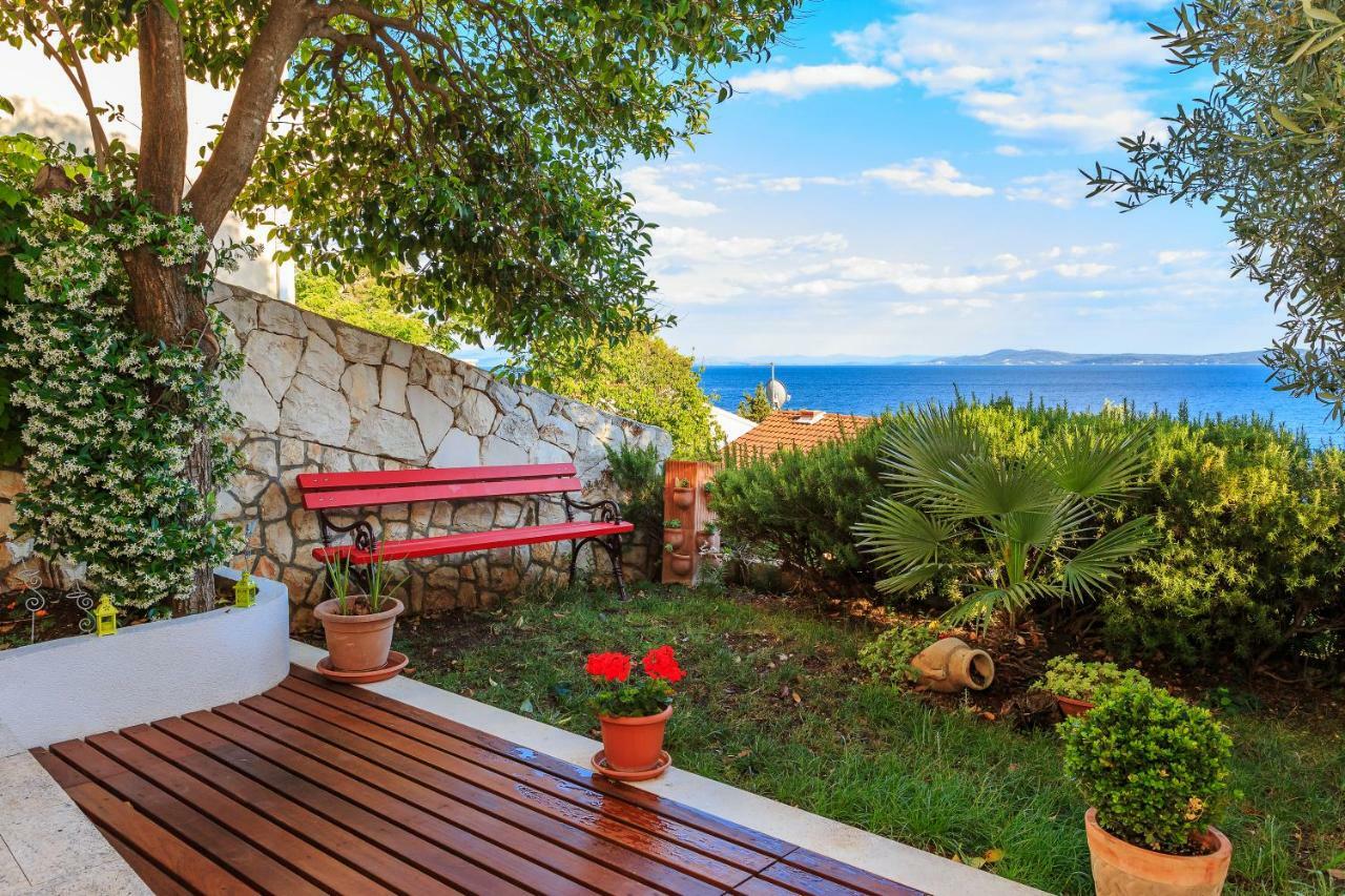 Holiday Home Lola, Sea On A Palm! Heated Pool Traù Esterno foto