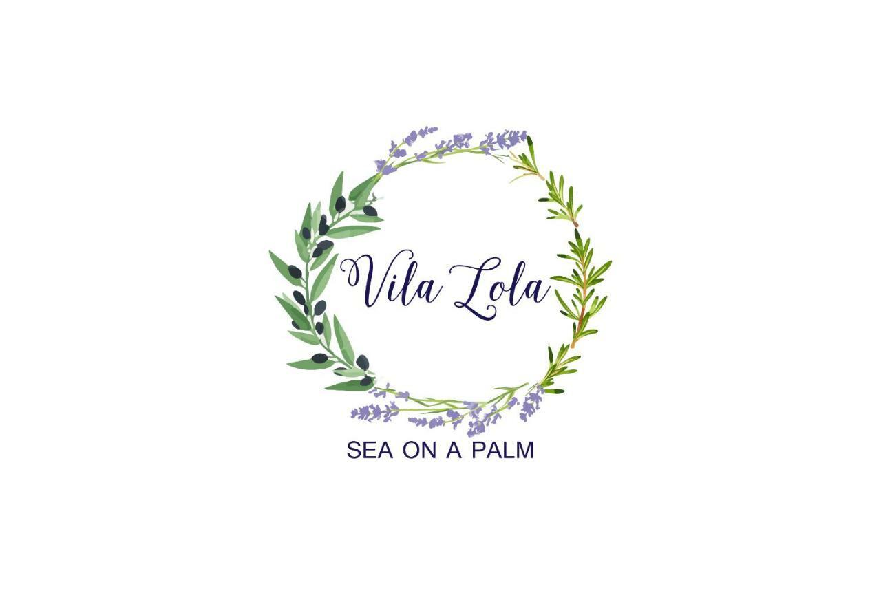 Holiday Home Lola, Sea On A Palm! Heated Pool Traù Esterno foto