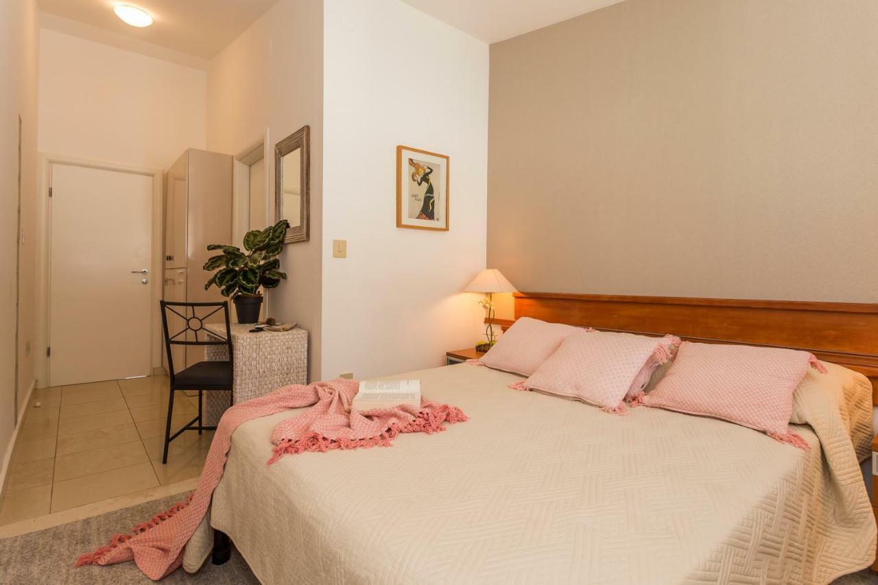 Holiday Home Lola, Sea On A Palm! Heated Pool Traù Esterno foto