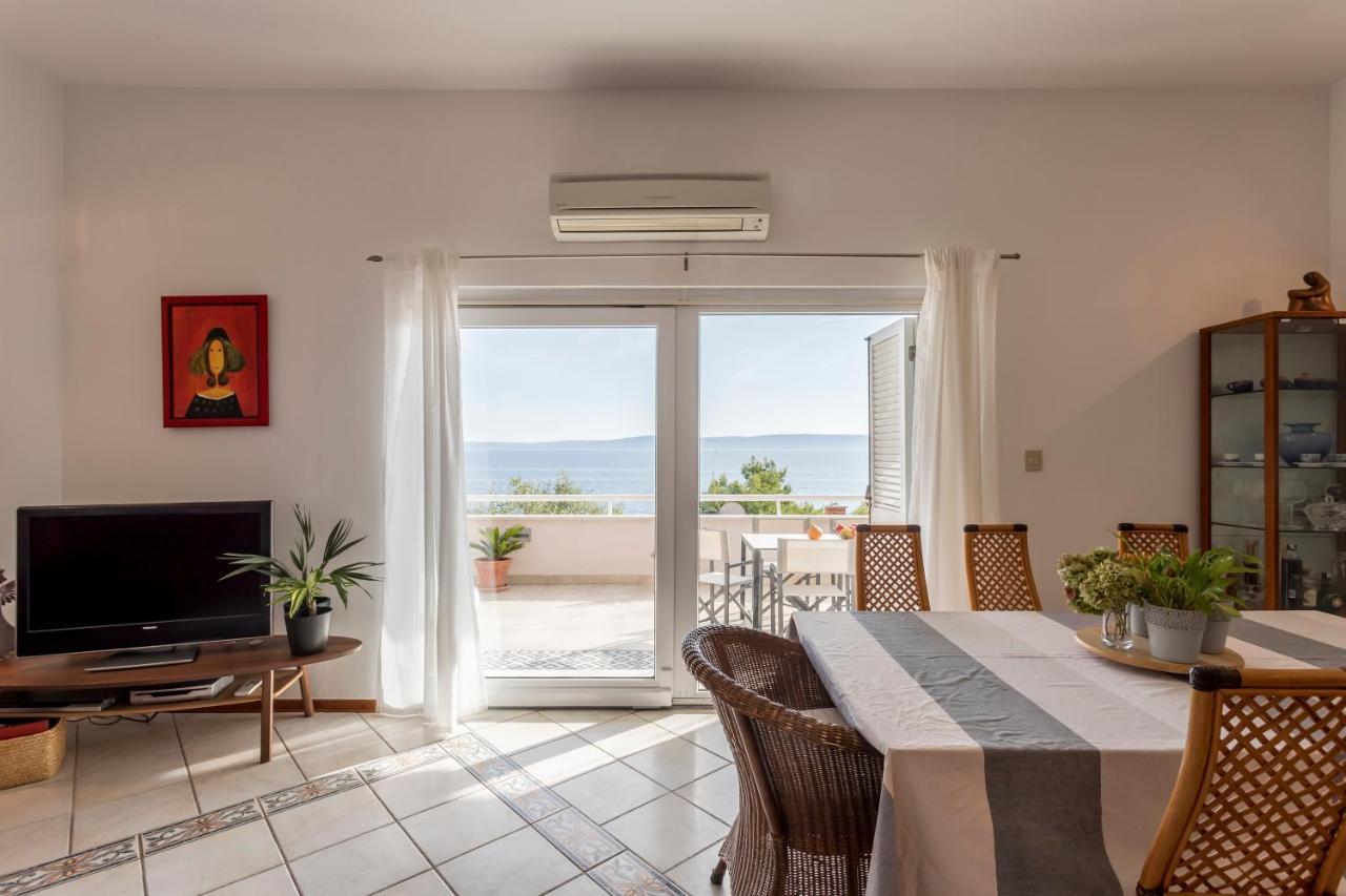 Holiday Home Lola, Sea On A Palm! Heated Pool Traù Esterno foto